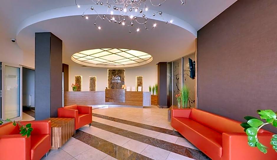 Hotel Ines