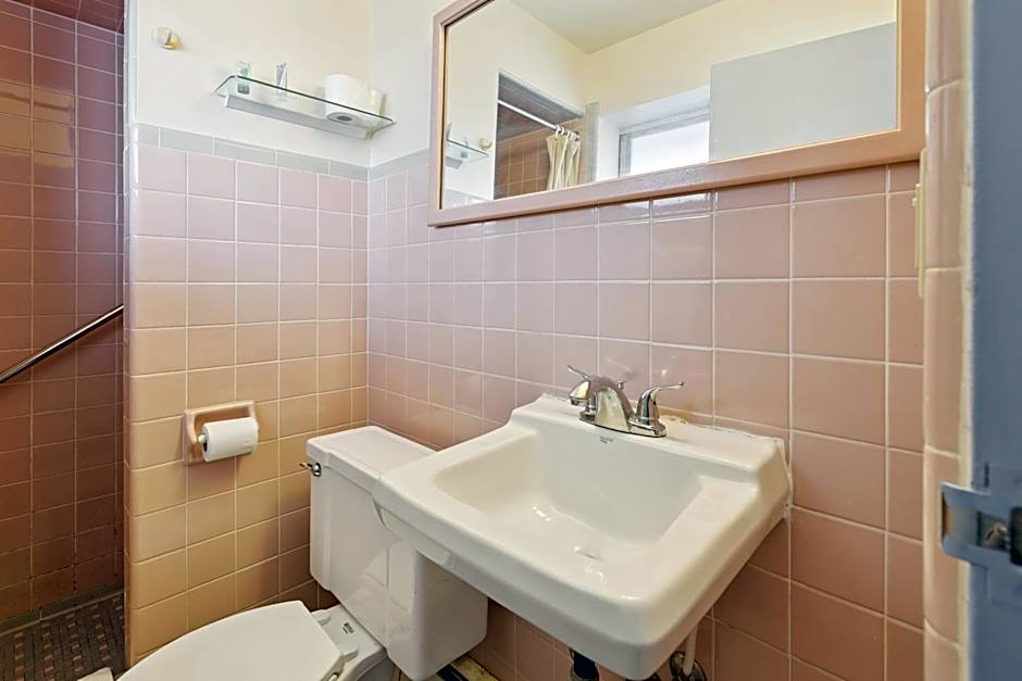 Pen Ann by Capital O Pharr/McAllen TX