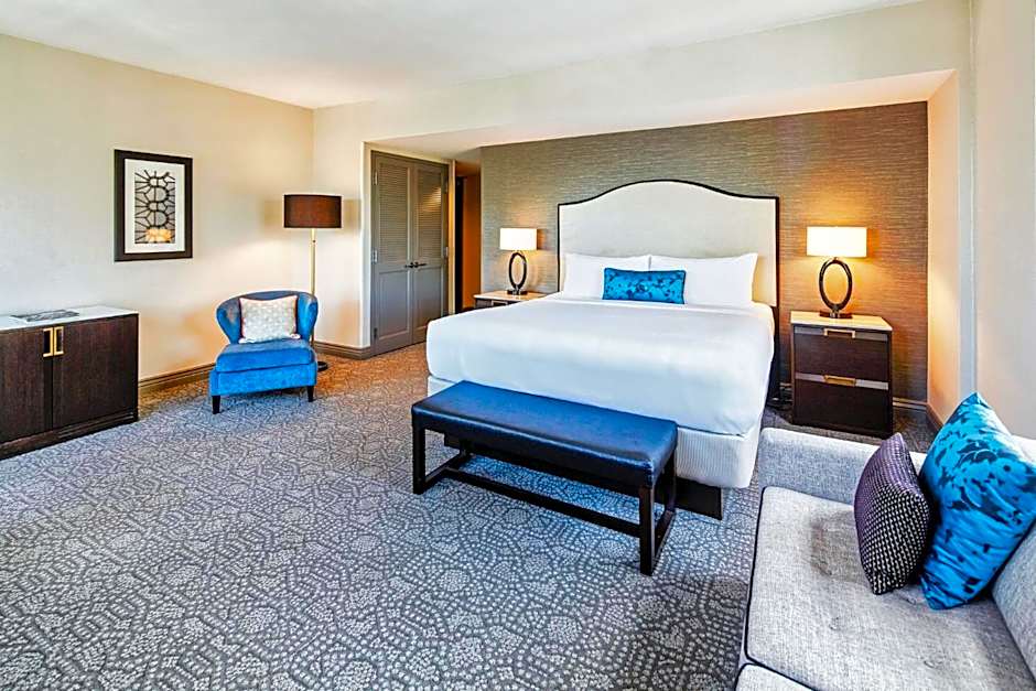 InterContinental Chicago Magnificent Mile By IHG