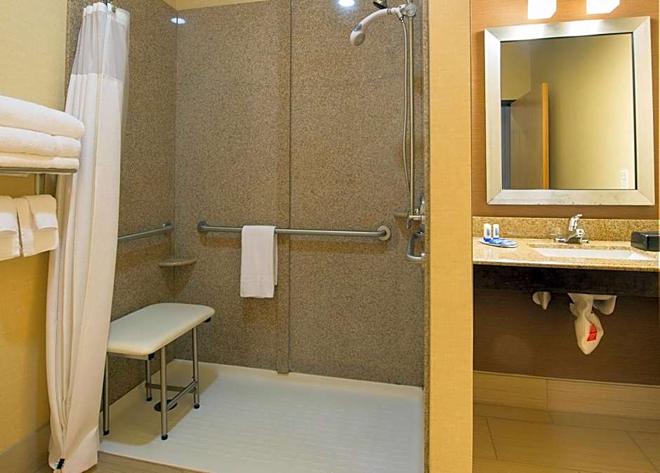 Hampton Inn By Hilton Gainesville