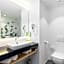 Clarion Hotel Vienna South