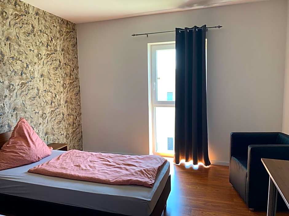 Stundenhotel Krieger