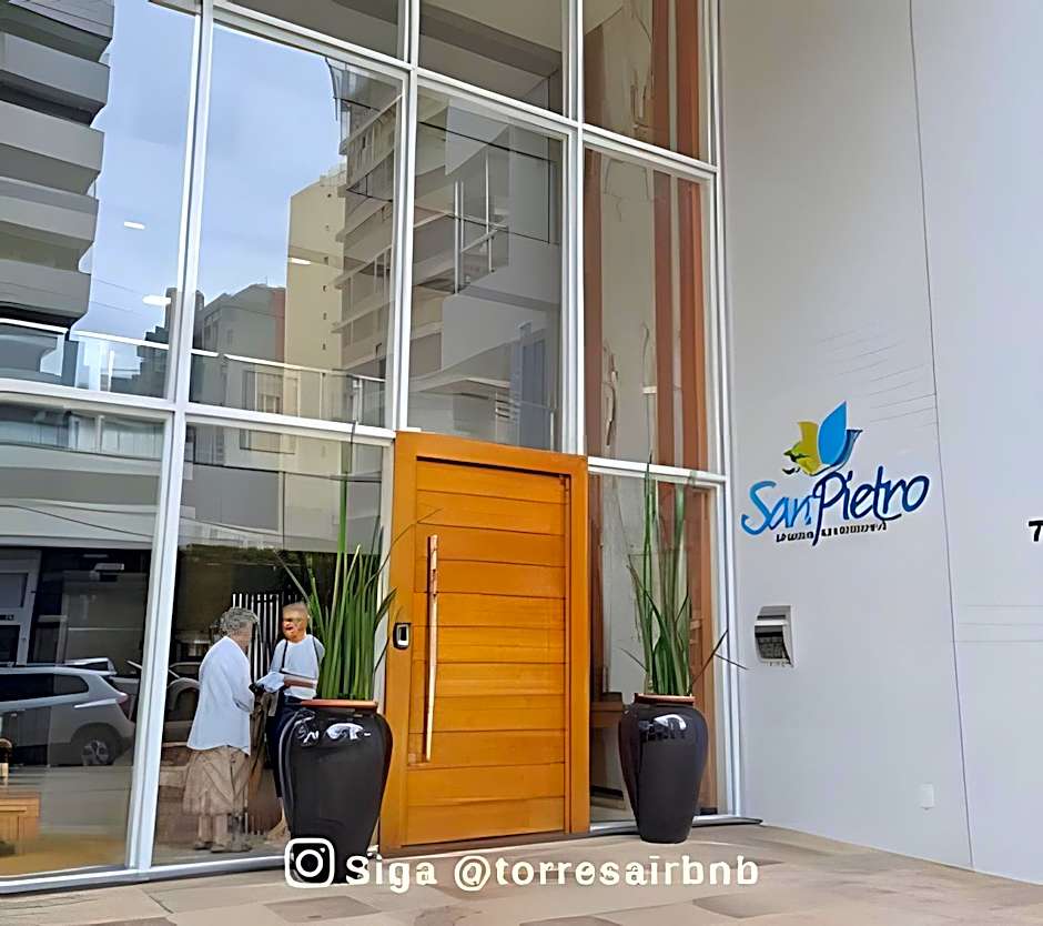 Apto 02 quartos | Ar | 500mts do mar | Aceita Pet