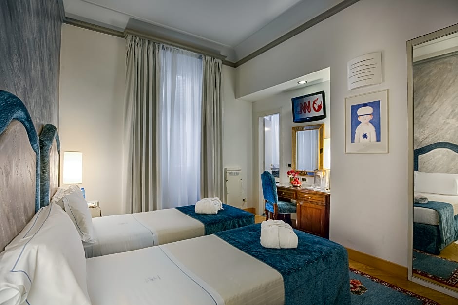 Photo 1 of 1 of Premium Suite