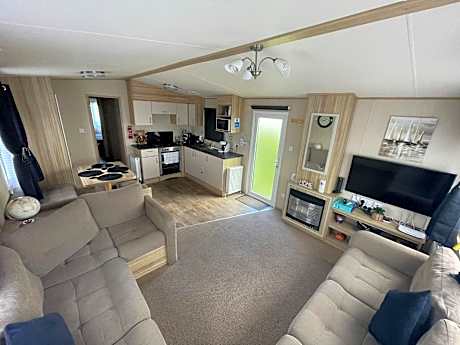 Holiday Park Caravan Fluffy in Harts Holiday Park
