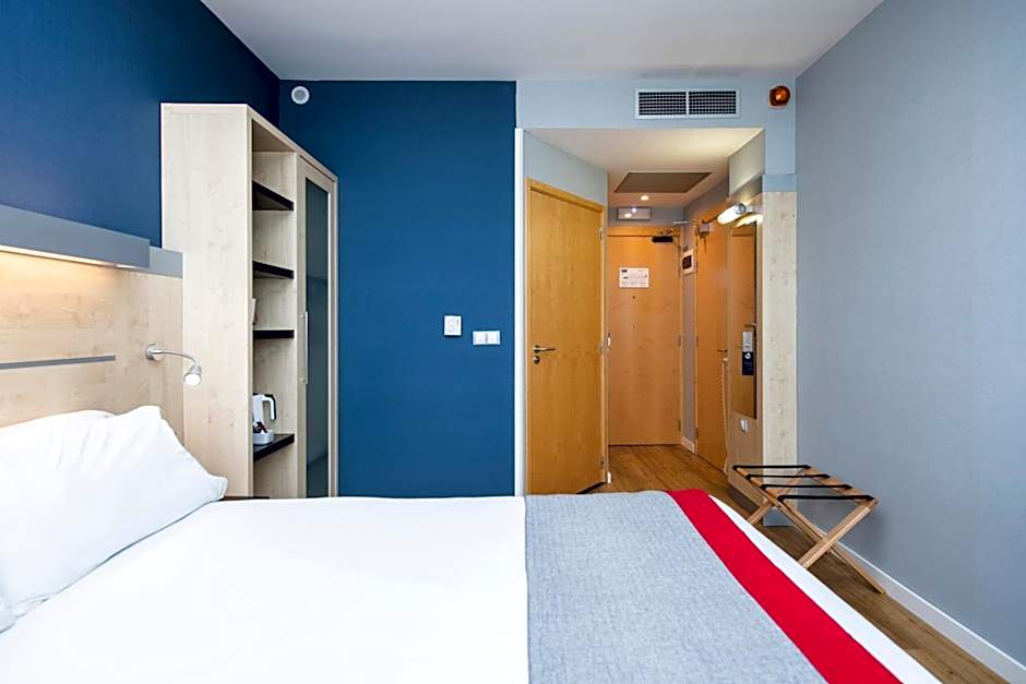 Holiday Inn Express Sant Cugat By IHG