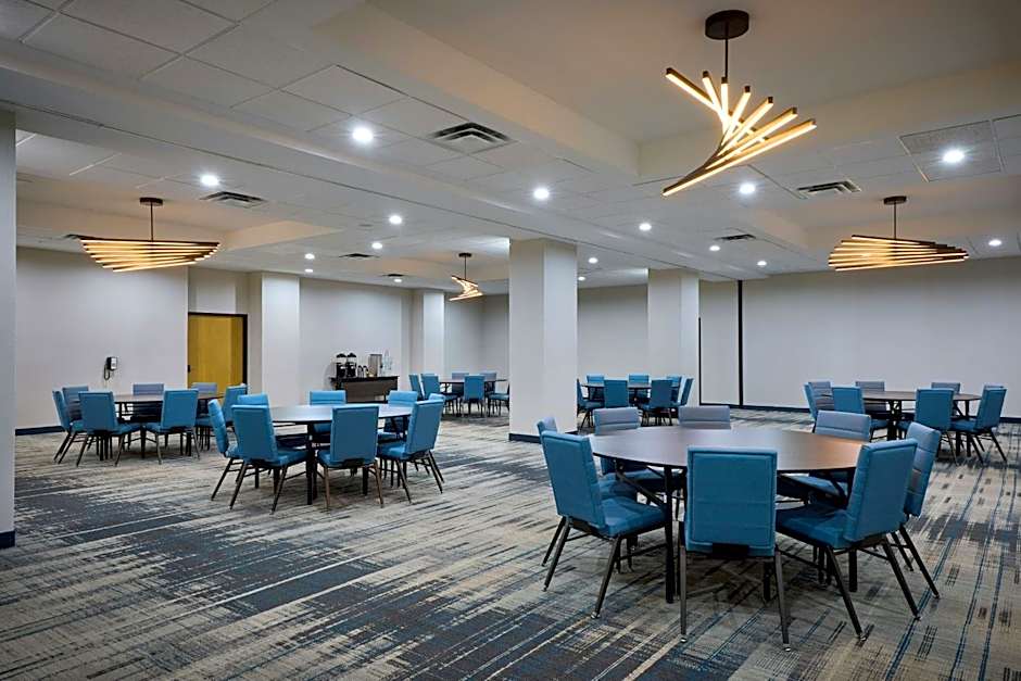 Four Points by Sheraton Englewood Centennial Airport