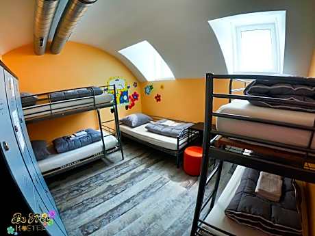 Quintuple Room (5 Adults) on Souterrain with Shared Bathroom