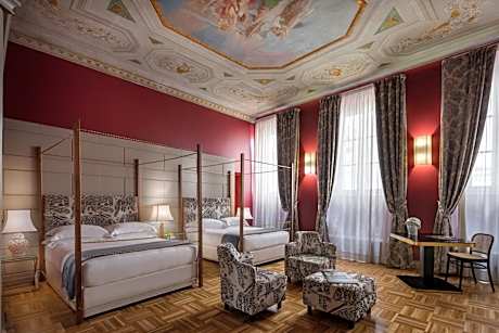 Firenze Number Nine Wellness Hotel