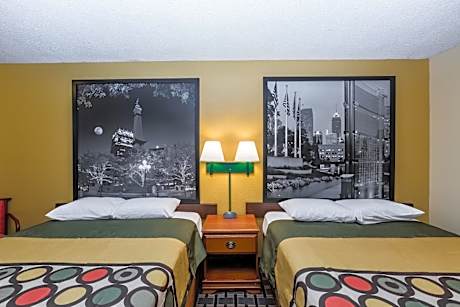 Queen Room - Non-Smoking