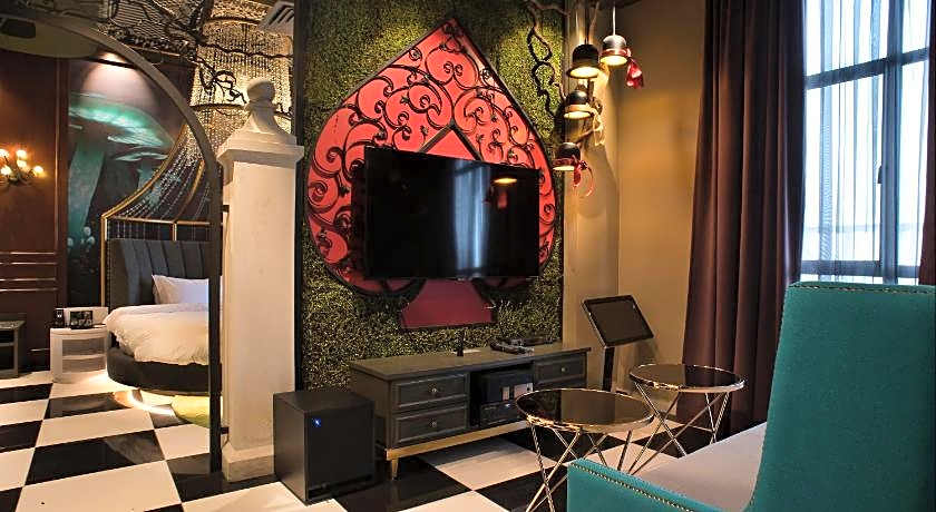 Vangohh Eminent Hotel & Spa