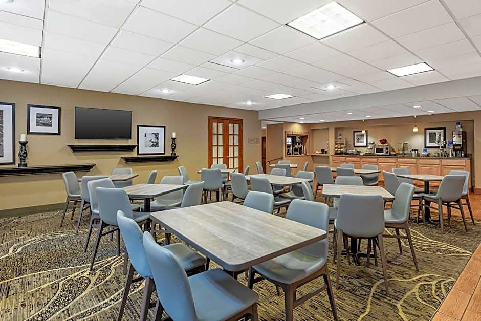 Best Western Holiday Lodge