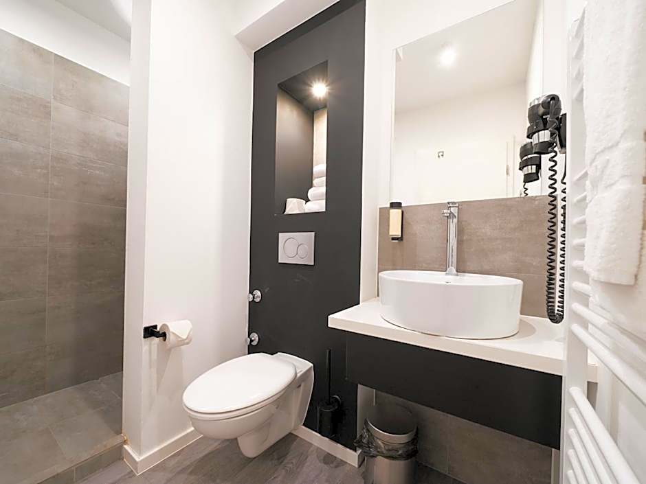 JustStay Solingen Hotel & Apartments
