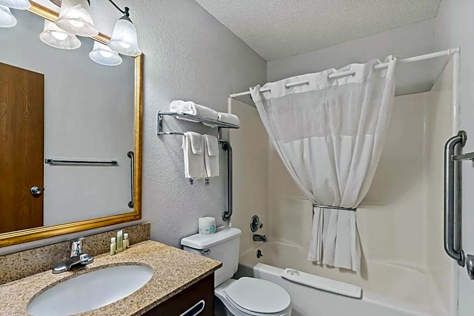 Quality Inn Sidney I-80