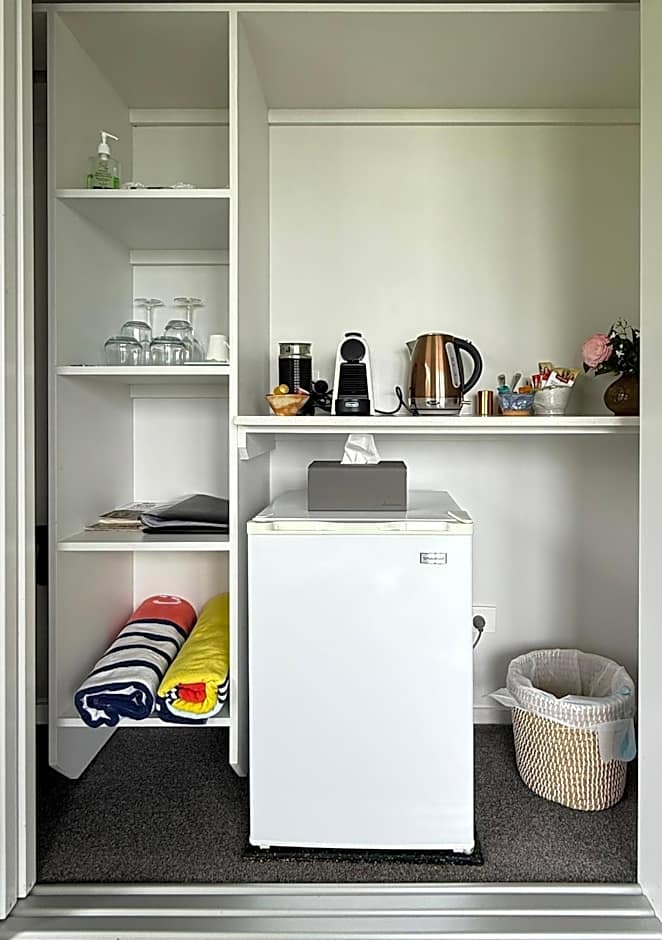 Hilltop Whakaipo Estate