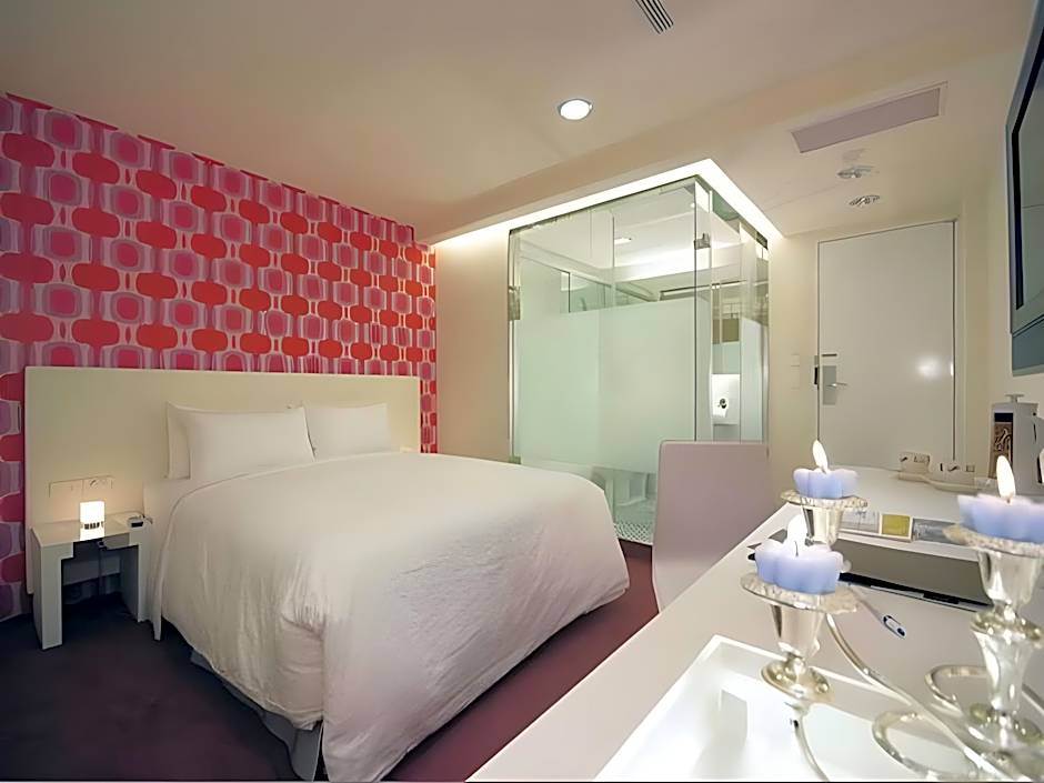 Hotel Purity