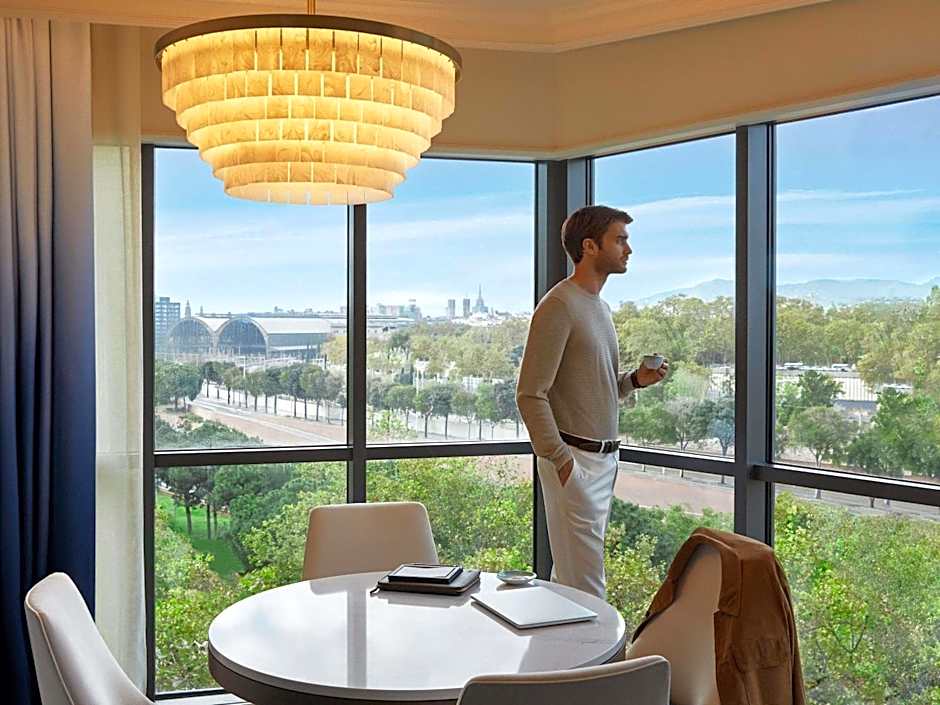 Sofitel Barcelona Skipper