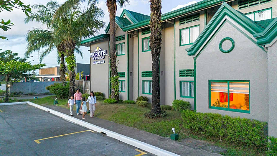 Microtel by Wyndham Cabanatuan