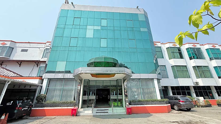 Hotel Huswah Airport