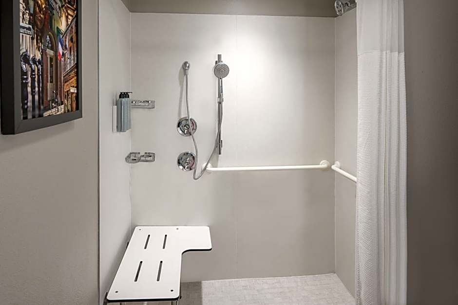 Courtyard by Marriott New Orleans Metairie