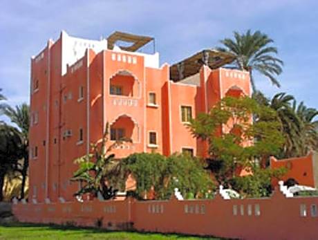 El Fayrouz Hotel