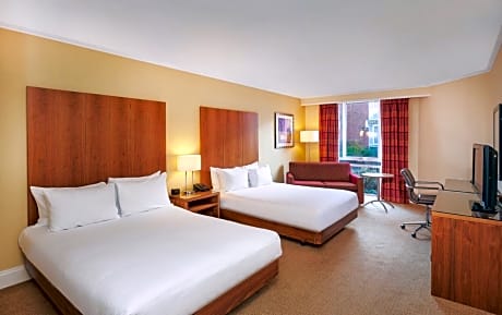 Deluxe Twin Room with Two Double Beds