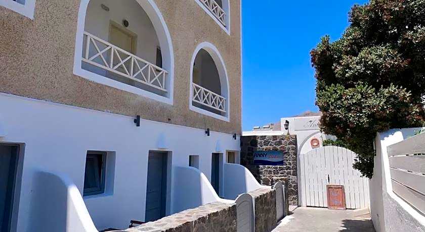 Anny Studios Perissa Beach