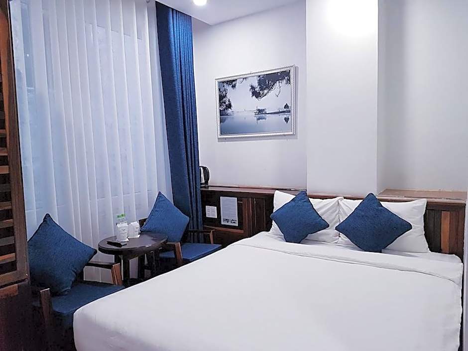 Bazan Hotel