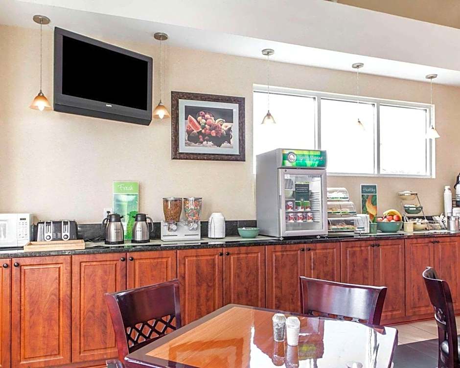 Quality Inn & Suites Cartersville North