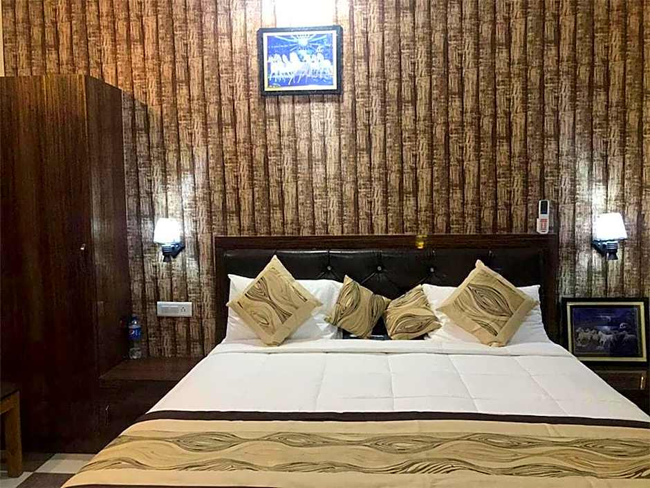Hotel Kings Banaras