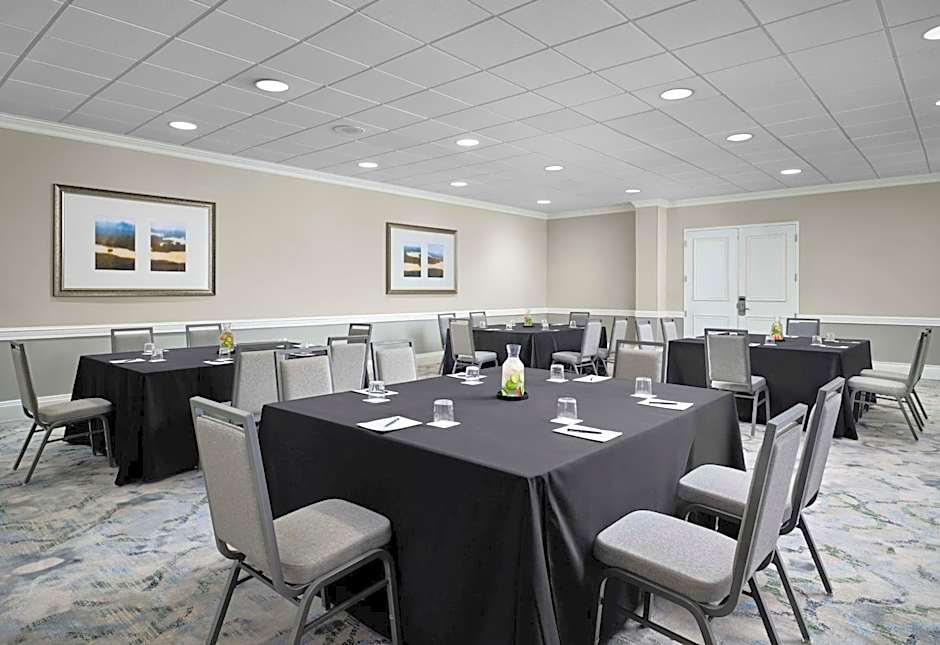 Hilton New Orleans Airport