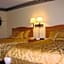 Baymont by Wyndham Brooklyn Center