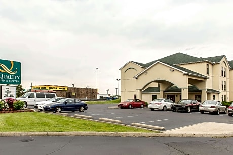 Quality Inn & Suites Columbus West