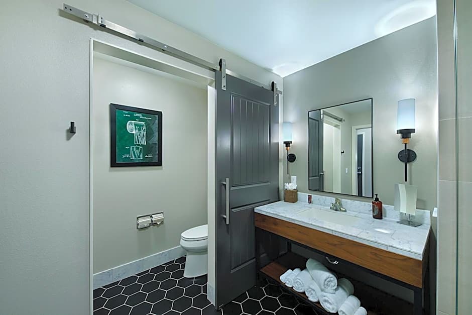 Oxford Suites Paso Robles
