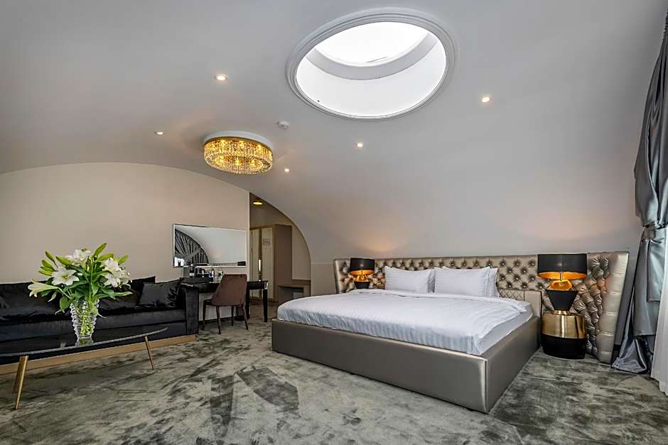 St Palace hotel