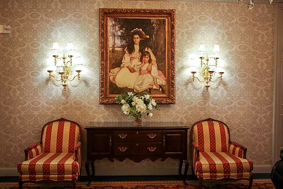 The Bristol Hotel Campbell San Jose