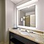 La Quinta Inn & Suites by Wyndham Deer Park