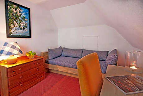 Suite with Side Lake View