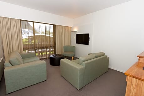 Superior Suite Twin King