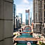Club Quarters Hotel, Wacker at Michigan