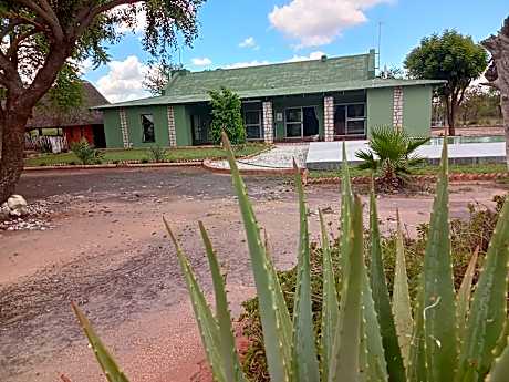 Gelnhausen Safaris Lodge