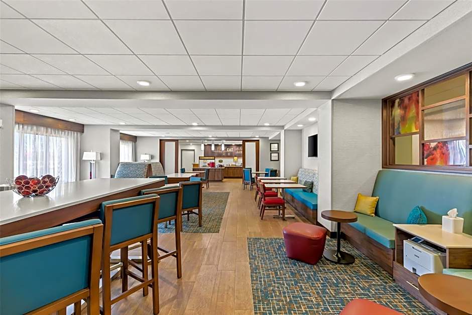 Hampton Inn By Hilton & Suites Fond du Lac