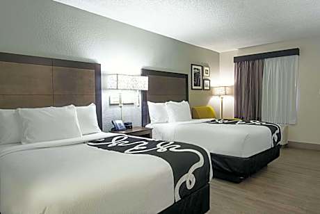 Double Room with Two Double Beds - Non-Smoking