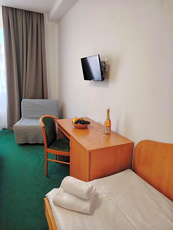 Hotel Legie