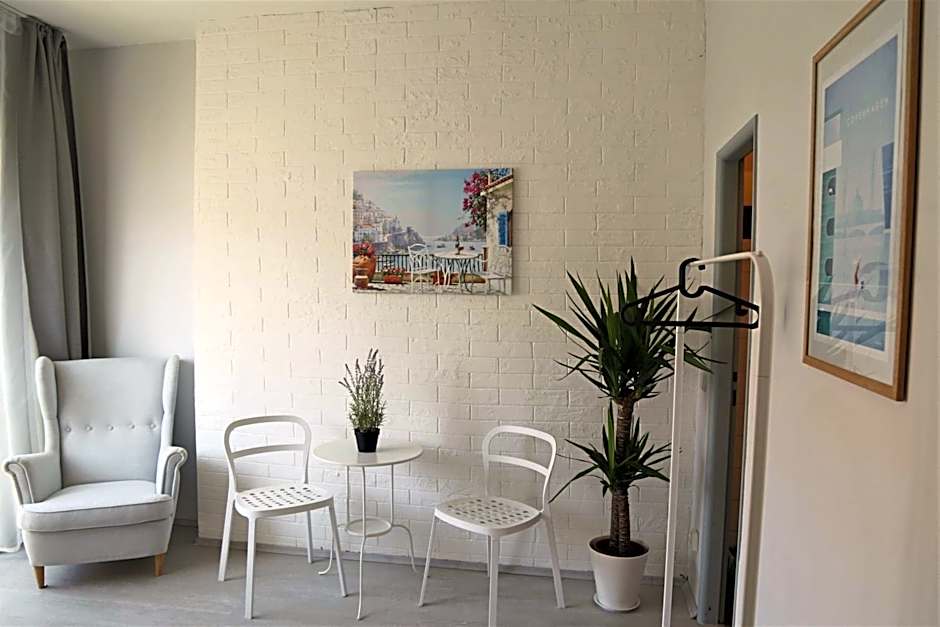 Charles Square Apartments