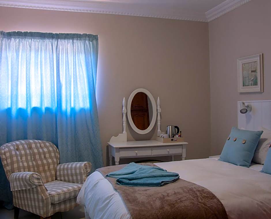 Hamilton Urban Farm Guest House