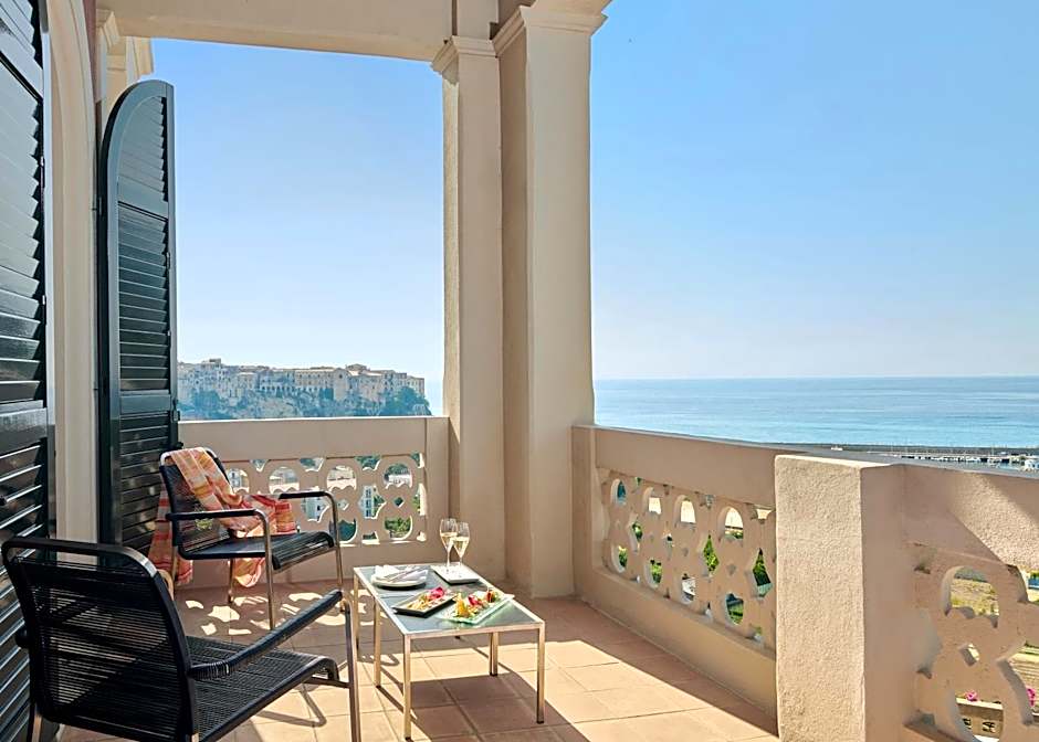 Foto 1 de 5 de Junior Suite, Sea View