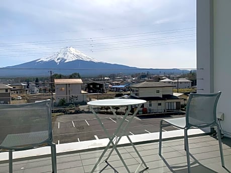 Standard Twin Room with Mt.Fuji View