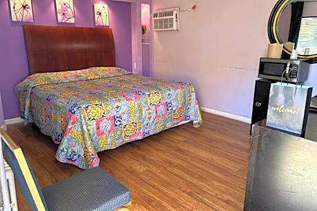 King Bed Non-Smoking