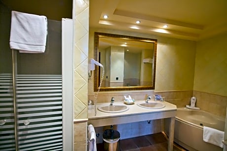 JUNIOR SUITE CAPACITY 3